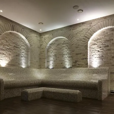 فندق Garden Spa&wellness 4*